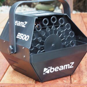 kicks n giggles party hire equipment waiuku kicks and giggles bouncy castles auckland