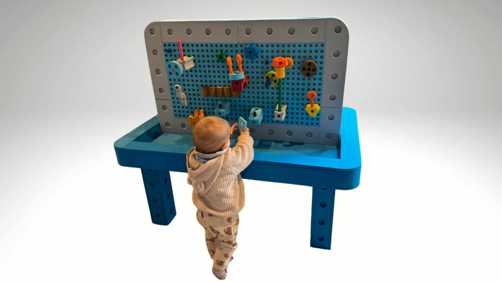 building figures table kicks n giggles party hire equipment waiuku kicks and giggles bouncy castles auckland