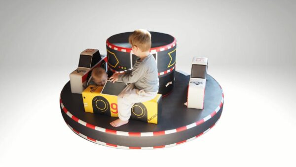 kicks n giggles party hire equipment waiuku kicks and giggles bouncy castles auckland