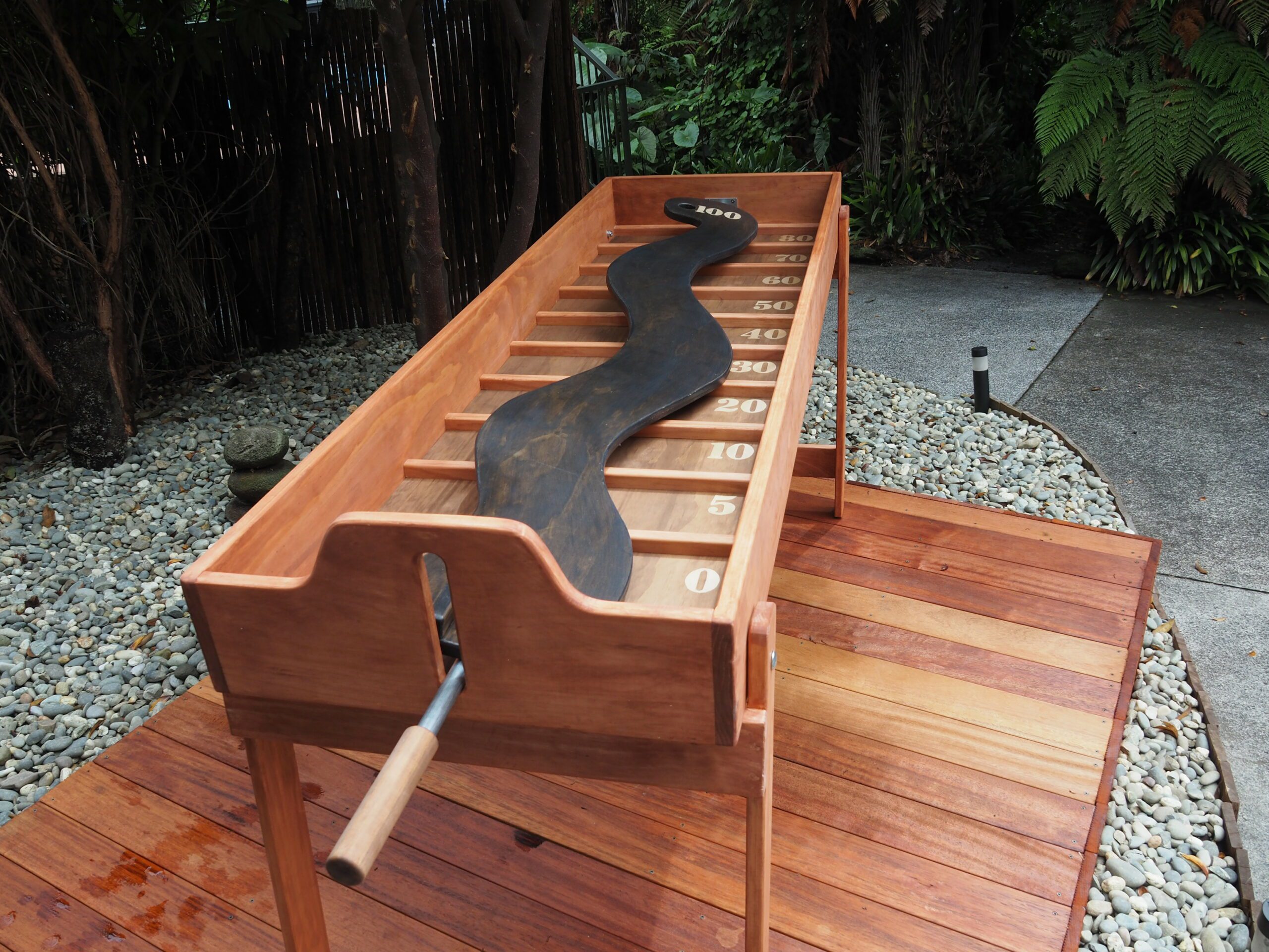 zig zag lawn game kicks n giggles party hire equipment waiuku kicks and giggles bouncy castles auckland